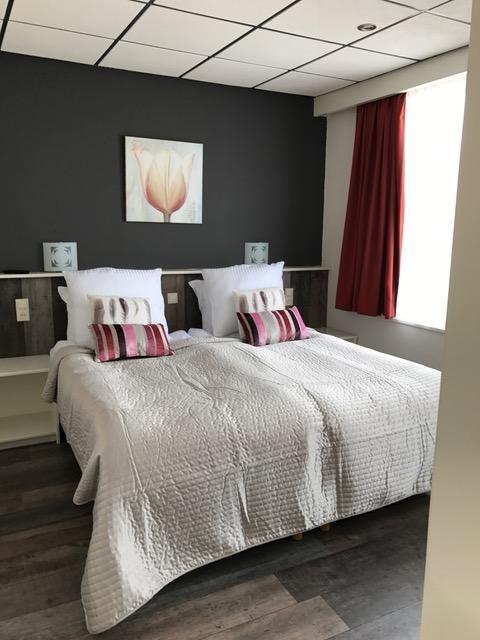 Hotel Plein 10 Zuidzande Zewnętrze zdjęcie